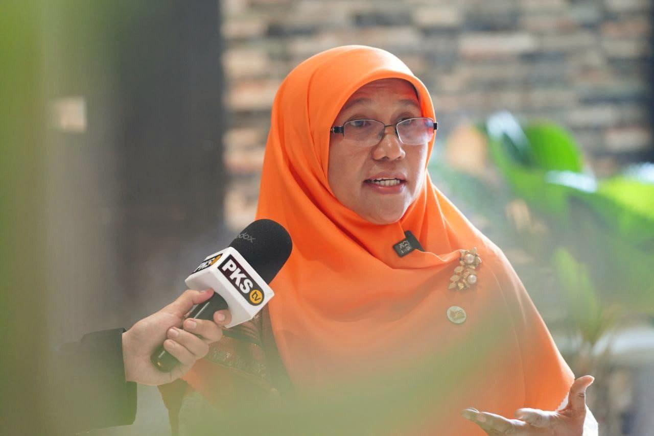 Atasi Kelangkaan Ikan, Saadiah Uluputty Dorong Implementasi Giant Cold ...